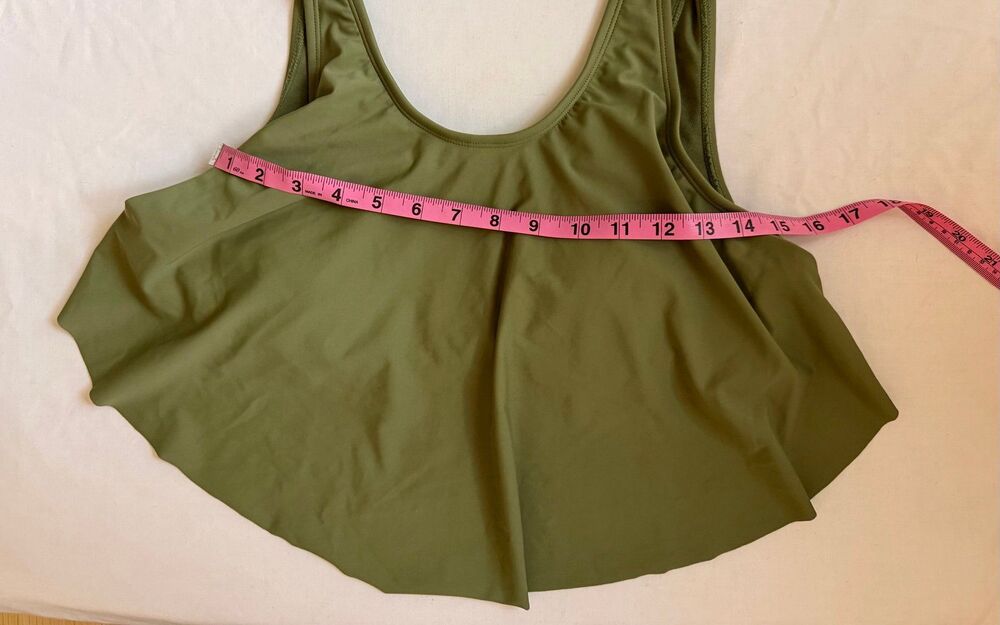 No Boundaries Olive Green Flowy Tankini Swim Top Scoop Neck Peplum XL Juniors